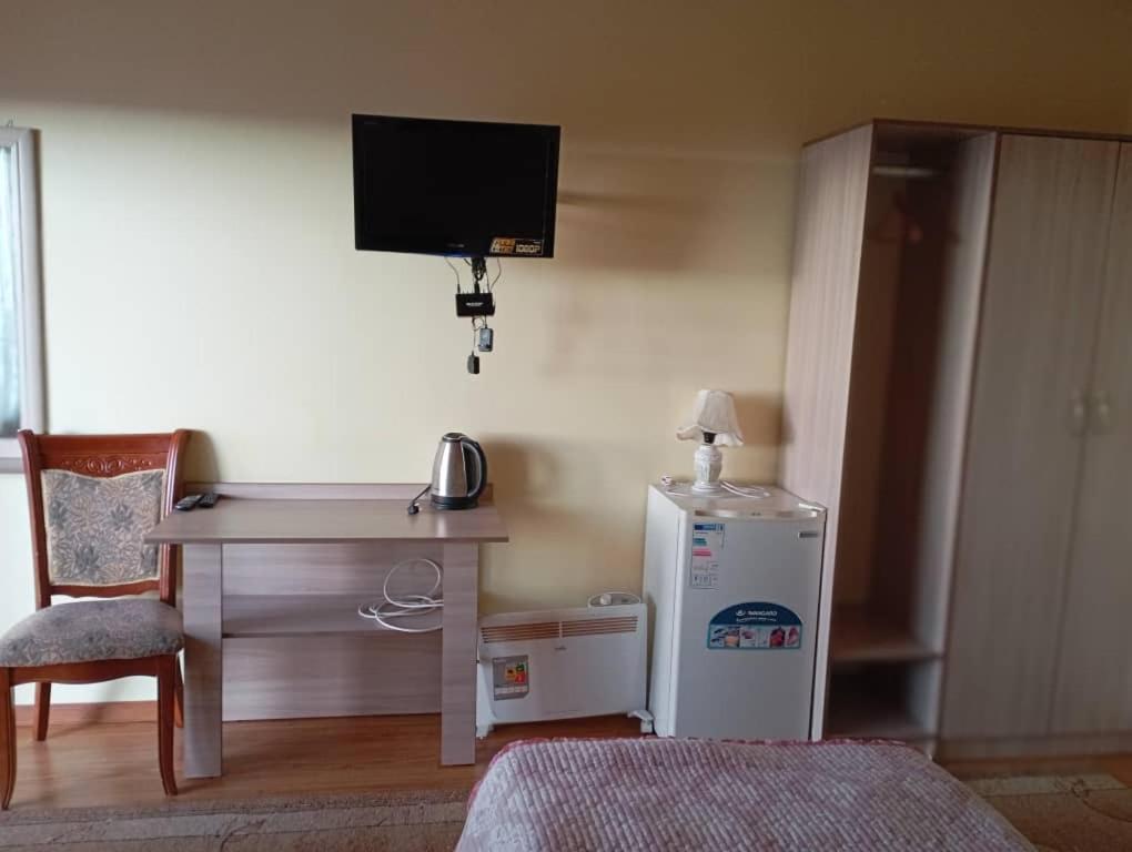 В Гостях На Иссык-Куле Hotell Tsjolpon-Ata Eksteriør bilde